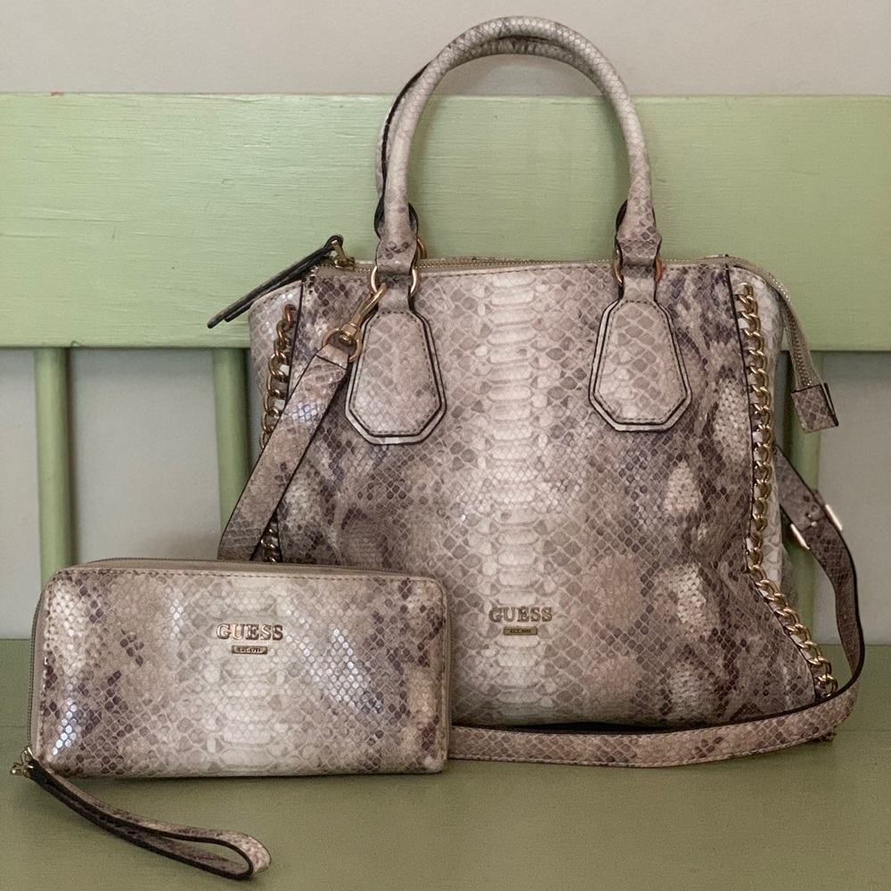 Guess tote w/ crossbody strap and matching wallet